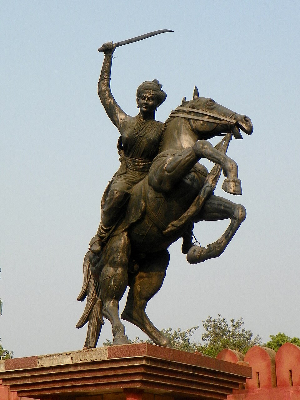 Fighting Women: Lakshmibai, Indian Warrior Princess