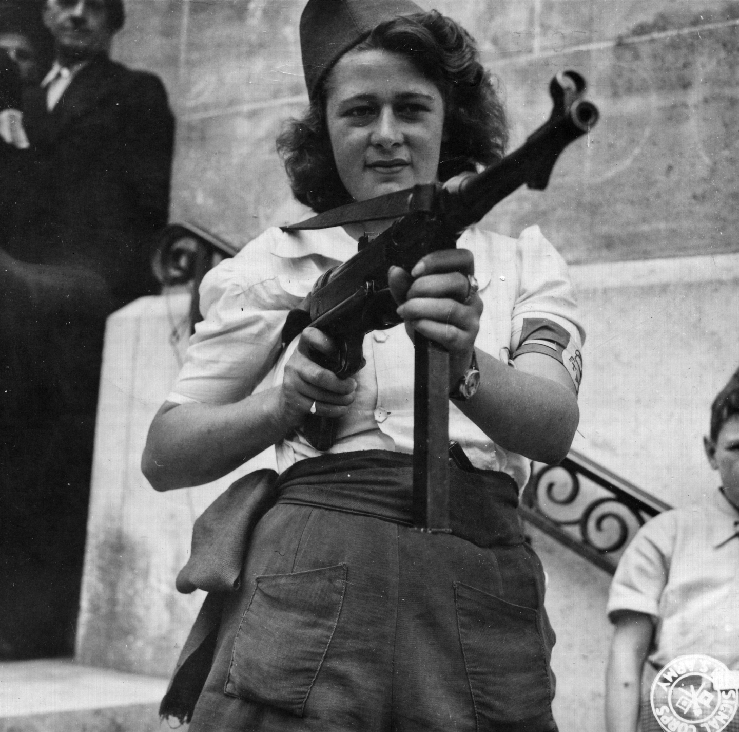 Fighting Women: Simone Segouin, French Resistance Teenage Girl Who Liked to Kill Nazis